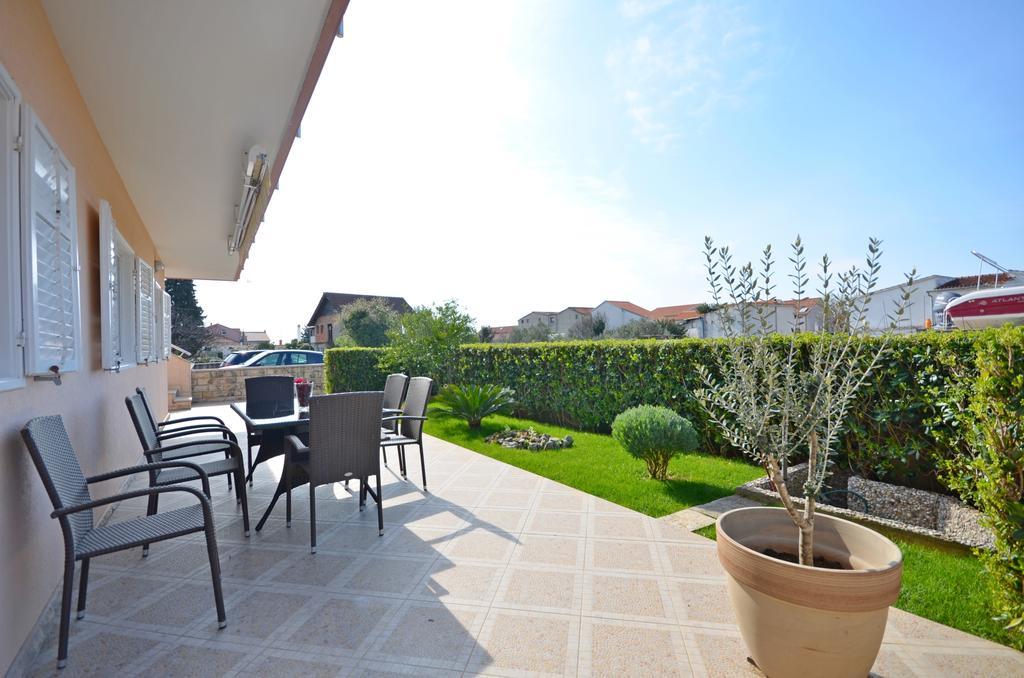 Apartment Marija Vodice Bagian luar foto