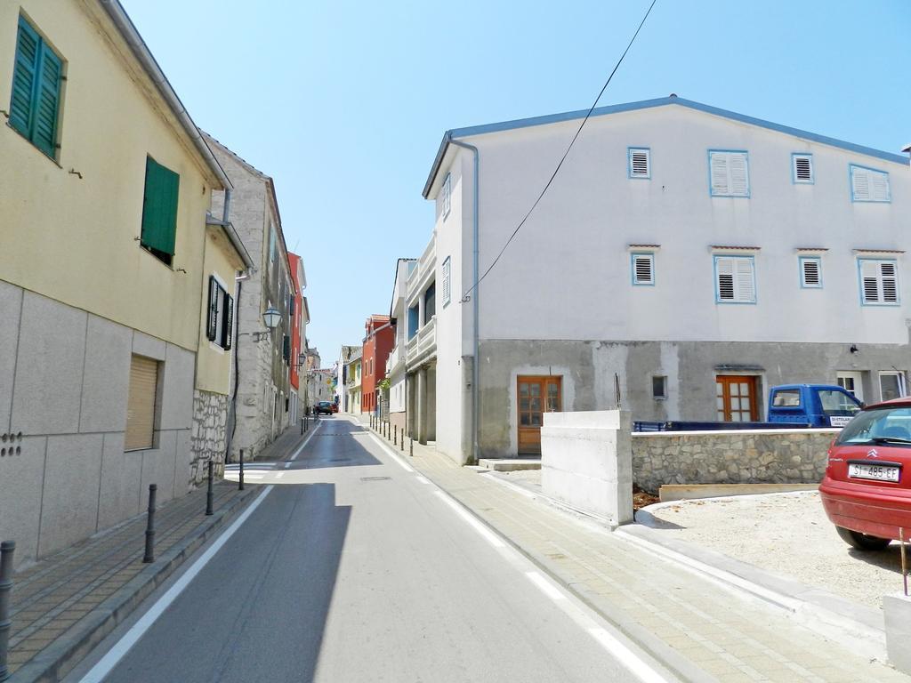 Apartment Marija Vodice Bagian luar foto